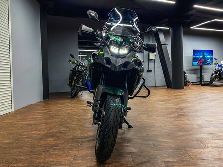 2026 Benelli TRK 502, зелёный, 629000 рублей, вид 4