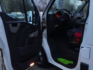 2016 Renault Master, белый, 3550000 рублей, вид 3