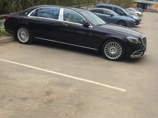 2017 Mercedes-Benz Maybach S-Класс 500 I (X222), чёрный, 4250000 рублей, вид 4