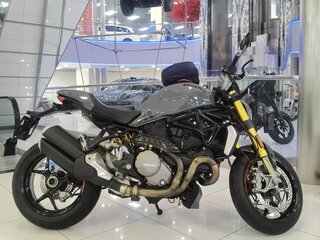 Ducati Monster 1200