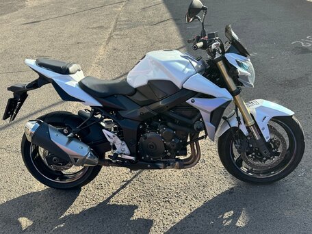 2013 Suzuki GSR 750, белый, 600000 рублей, вид 2