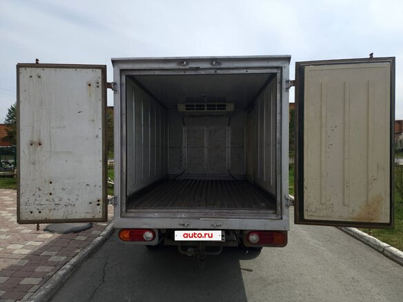 2011 Hyundai Porter II, белый, 1490000 рублей - вид 8