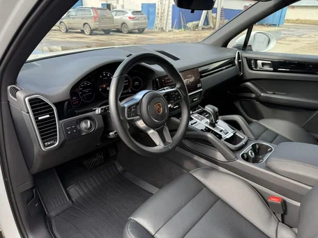 2021 Porsche Cayenne III, белый, 11750000 рублей, вид 5
