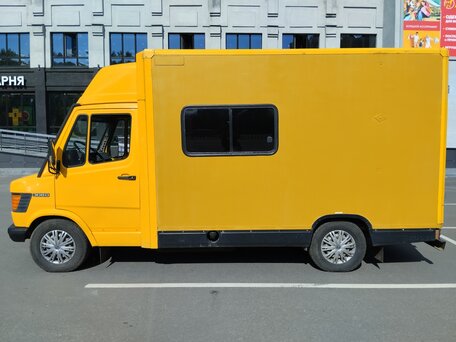 1994 Mercedes-Benz 308D, жёлтый, 1600000 рублей, вид 4