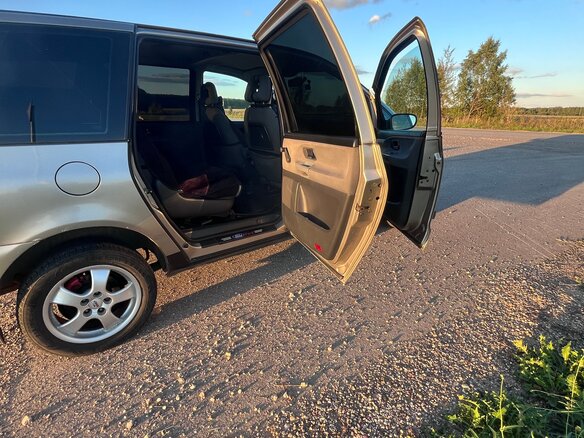 2003 Ford Galaxy I Рестайлинг, бежевый, 650000 рублей - вид 5