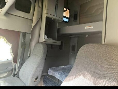 2002 Freightliner Columbia, жёлтый, 1600000 рублей, вид 3