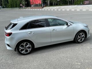 2020 Kia Ceed III, серебристый, 2500000 рублей, вид 2
