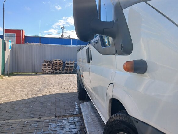 2010 Ford Transit, белый, 900000 рублей - вид 6
