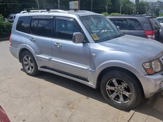 2005 Mitsubishi Pajero III Рестайлинг, серебристый, 1200000 рублей, вид 2