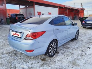 2013 Hyundai Solaris I, голубой, 800000 рублей, вид 2