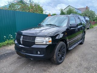 2009 Lincoln Navigator III, чёрный, 1100000 рублей, вид 1