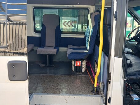 2010 Ford Transit, белый, 900000 рублей, вид 2