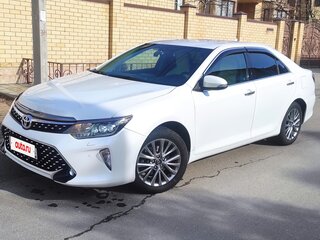 2016 Toyota Camry VII (XV50) Рестайлинг, белый, 2550000 рублей, вид 1