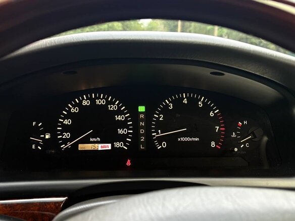 1996 Toyota Mark II VIII (X100), белый, 1000000 рублей - вид 5