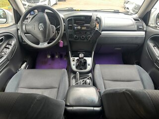 2004 Suzuki Grand Vitara I Рестайлинг, серебристый, 700000 рублей, вид 5
