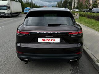 2019 Porsche Cayenne III, коричневый, 5900000 рублей, вид 3
