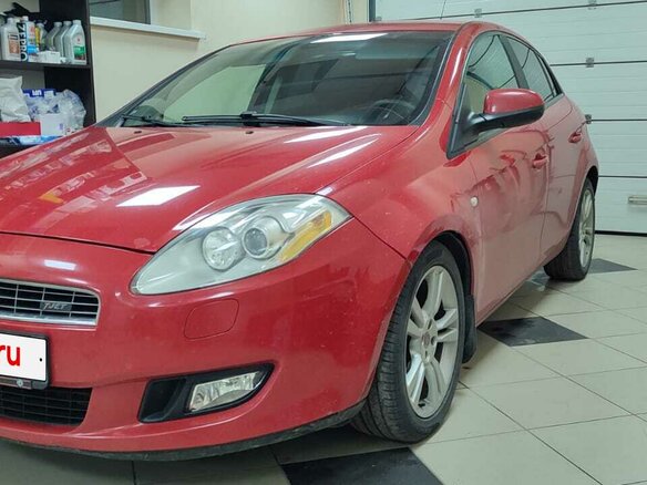 2008 Fiat Bravo II, красный, 430000 рублей - вид 2