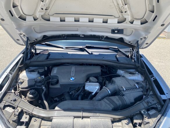 2013 BMW X1 20i I (E84) Рестайлинг, серебристый, 1270000 рублей - вид 9