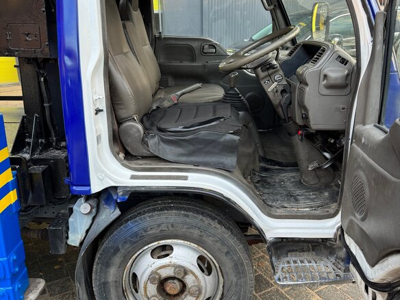 1998 Isuzu Elf (N-series), 3800000 рублей - вид 12