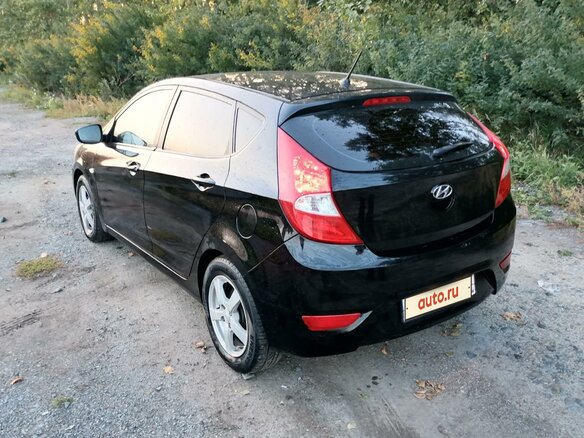 2013 Hyundai Solaris I, чёрный, 900000 рублей - вид 7