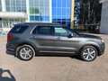 2018 Ford Explorer V Рестайлинг 2, серый, 3540000 рублей - вид 3