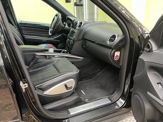 2011 Mercedes-Benz M-Класс 350 II (W164) Рестайлинг, чёрный, 2000000 рублей, вид 4