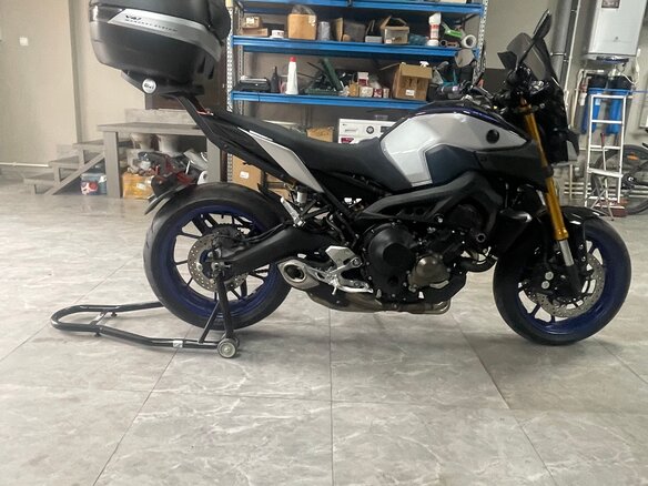 2020 Yamaha MT-09 (FZ-09), серый, 990000 рублей - вид 19