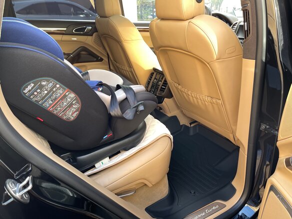 2016 Porsche Cayenne Turbo II Рестайлинг (958), чёрный, 5750000 рублей - вид 22