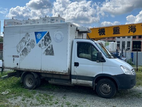 2008 Iveco Daily, белый, 1000000 рублей, вид 5