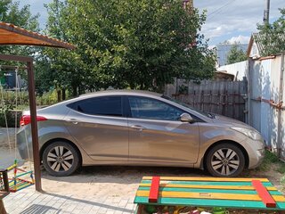 2012 Hyundai Elantra V (MD), золотистый, 1050000 рублей, вид 1