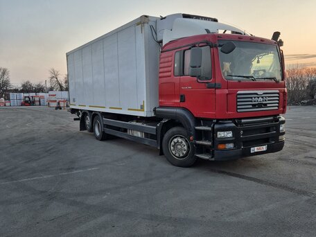 2008 MAN TGA, красный, 4350000 рублей, вид 2