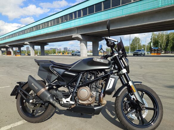 2019 Husqvarna Svartpilen 701, чёрный, 700000 рублей