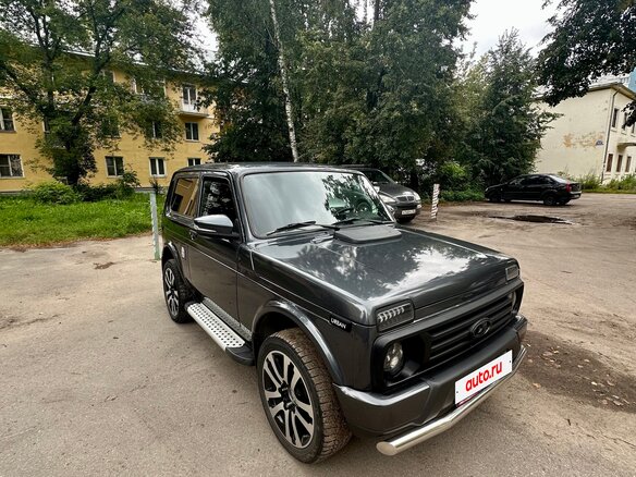 2018 Lada (ВАЗ) 2121 (4x4) Urban I Рестайлинг, серебристый, 785000 рублей - вид 1