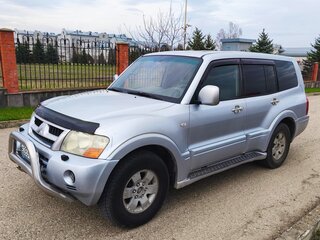 2003 Mitsubishi Pajero III Рестайлинг, серебристый, 800000 рублей, вид 1