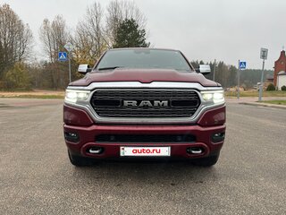 2020 Ram 1500 Crew Cab V, красный, 5200000 рублей, вид 2