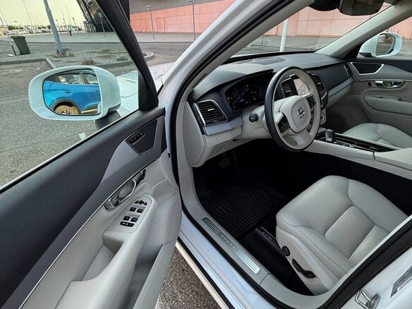 2024 Volvo XC90 B5 II Рестайлинг 1, белый, 6700000 рублей - вид 5