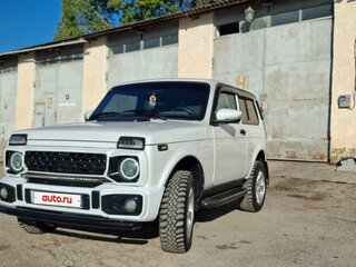 2018 Lada (ВАЗ) 2121 (4x4) I Рестайлинг, белый, 985000 рублей, вид 1