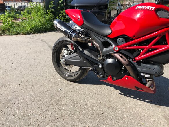 2013 Ducati Monster 696, красный - вид 5