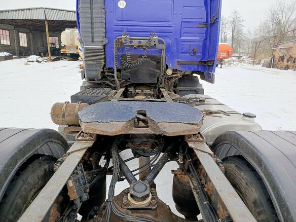 2010 Volvo FM, синий, 2500000 рублей - вид 13