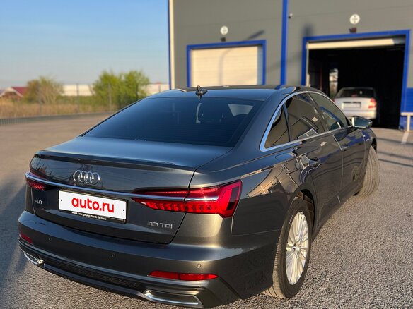 2020 Audi A6 40 TDI V (C8), серый, 4100000 рублей - вид 3