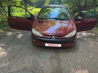 2002 Peugeot 206, красный, 250000 рублей, вид 1