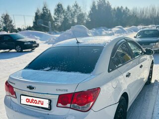 2011 Chevrolet Cruze I, белый, 480000 рублей, вид 2