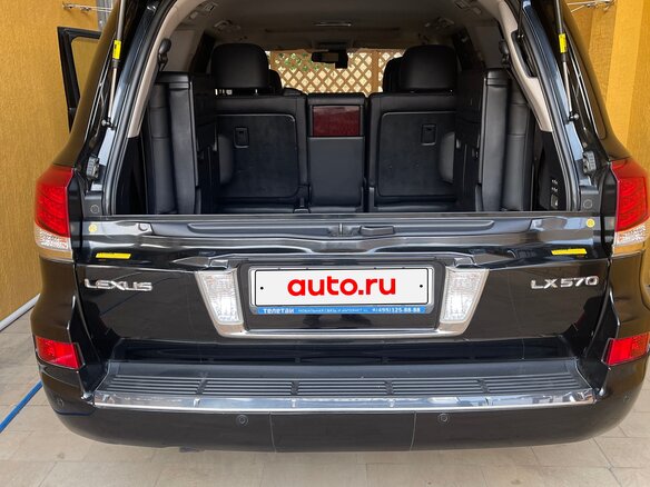 2015 Lexus LX 570 III Рестайлинг, чёрный, 5500000 рублей - вид 14