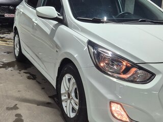 2014 Hyundai Solaris I, белый, 1000000 рублей, вид 3