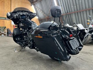 2018 Harley-Davidson Street Glide Special, чёрный, 1880000 рублей, вид 5