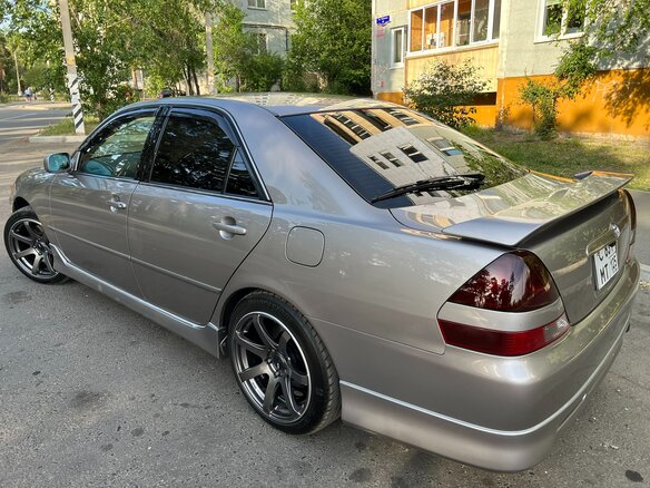 2001 Toyota Mark II IX (X110), серый, 2600000 рублей - вид 7