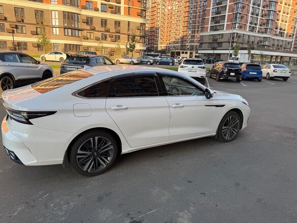 2024 Chery Arrizo 8, белый, 2900000 рублей - вид 4