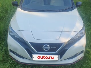 2018 Nissan Leaf II (ZE1), белый, 1750000 рублей, вид 1