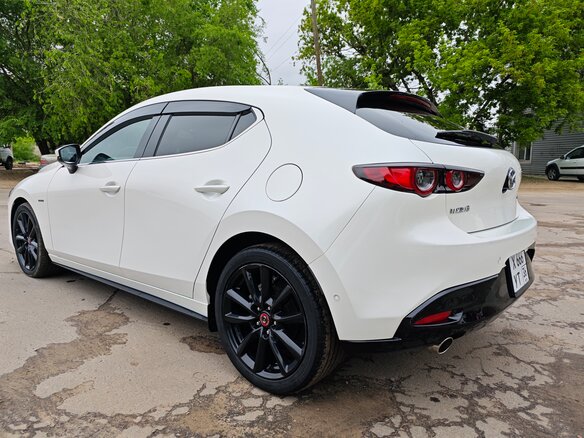 2020 Mazda 3 IV (BP), белый, 2150000 рублей - вид 8