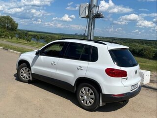 2014 Volkswagen Tiguan I Рестайлинг, белый, 1080000 рублей, вид 4